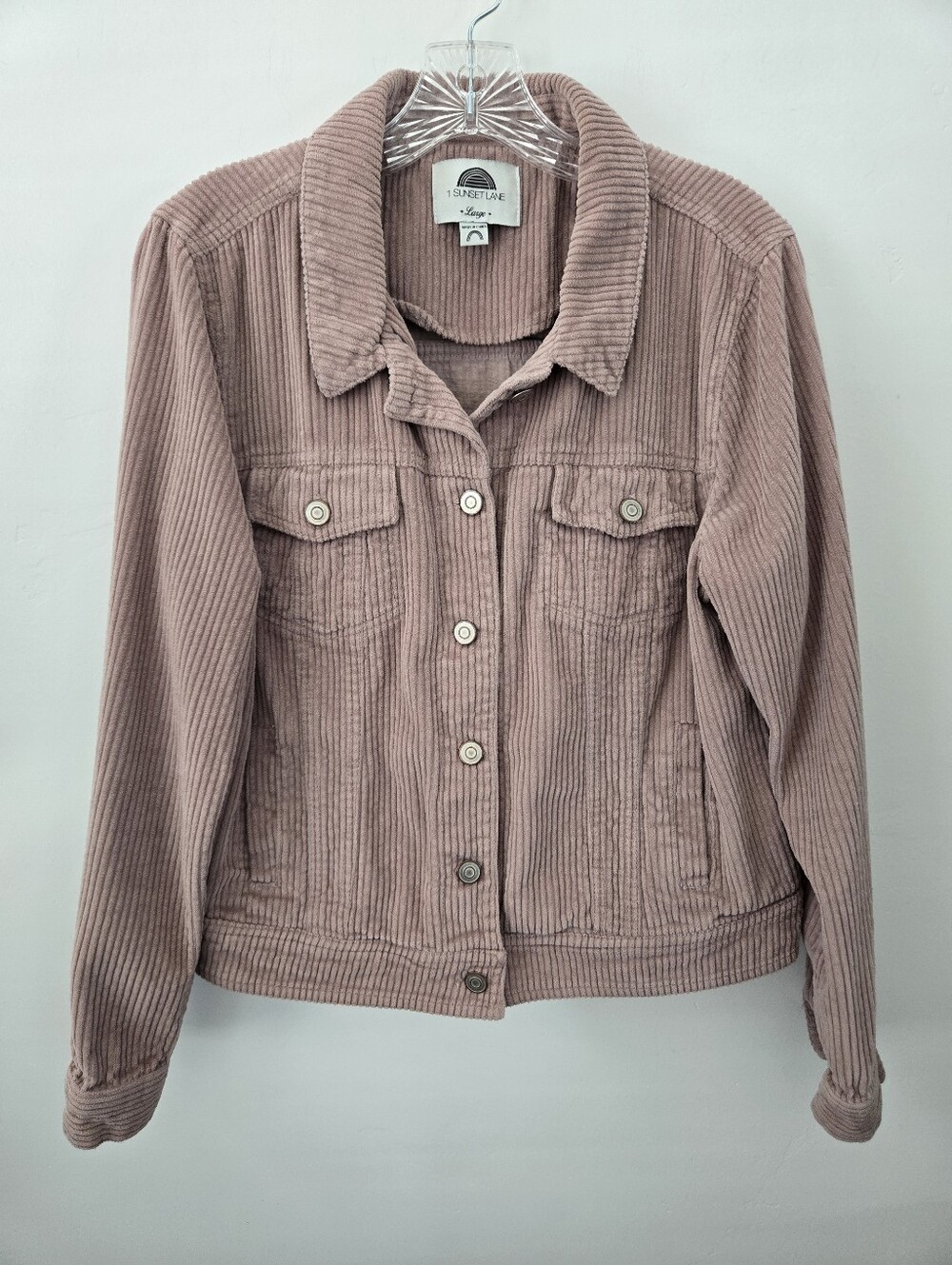 1 Sunset Lane mauve corduroy button-up jacket. Size Large.